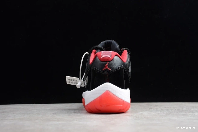  Retro mens 528895-012 11 Black Red Air 